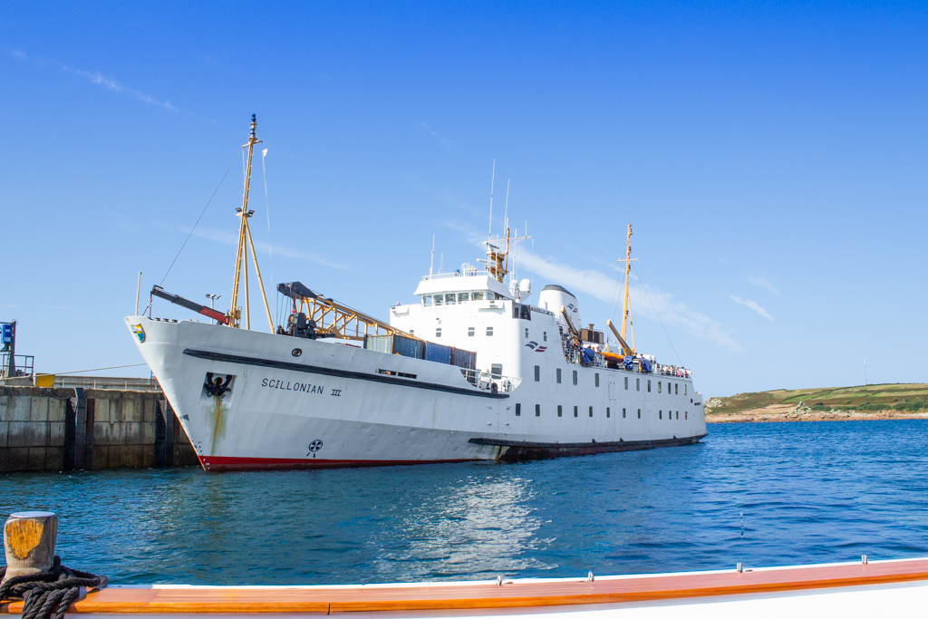Scillonian III in St Mary's Harbour