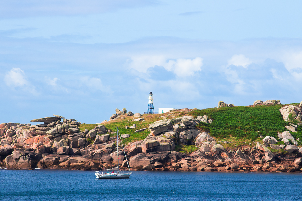 Peninnes Head Lighthouse