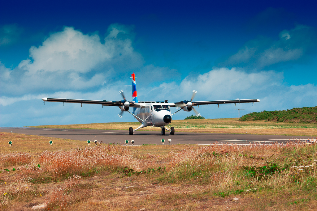 Skybus Plane Taxiing